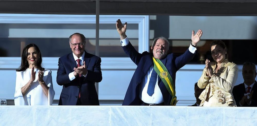 At Lula’s inauguration, did Bolsonaro ‘eat the last cannibal’? post image