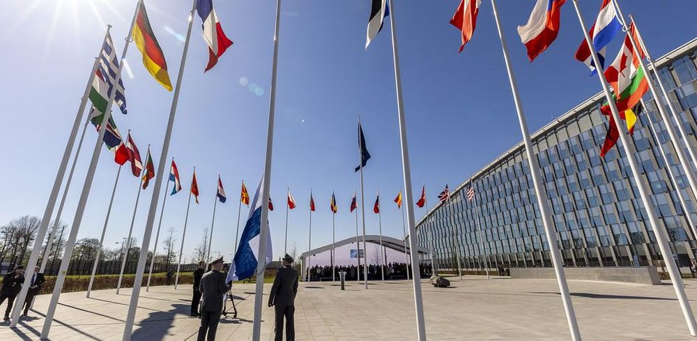 Finland joins Nato in a major blow to Putin which doubles the length of the alliance’s border with Russia post image