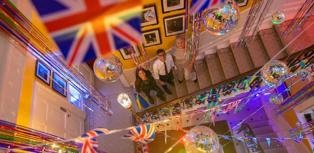 The not-so-blind trust: How ministers see their investments without looking post image