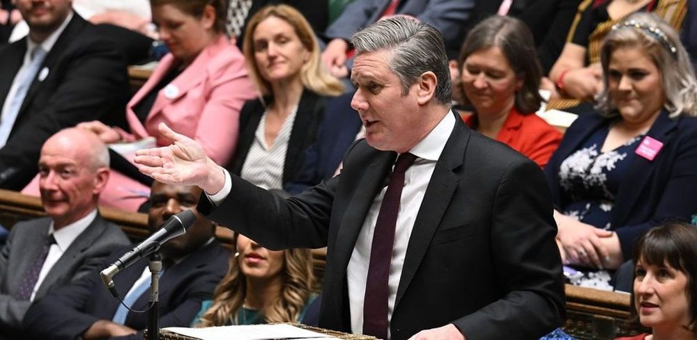 Tories cry foul as Starmer says EU citizens should vote in UK elections post image