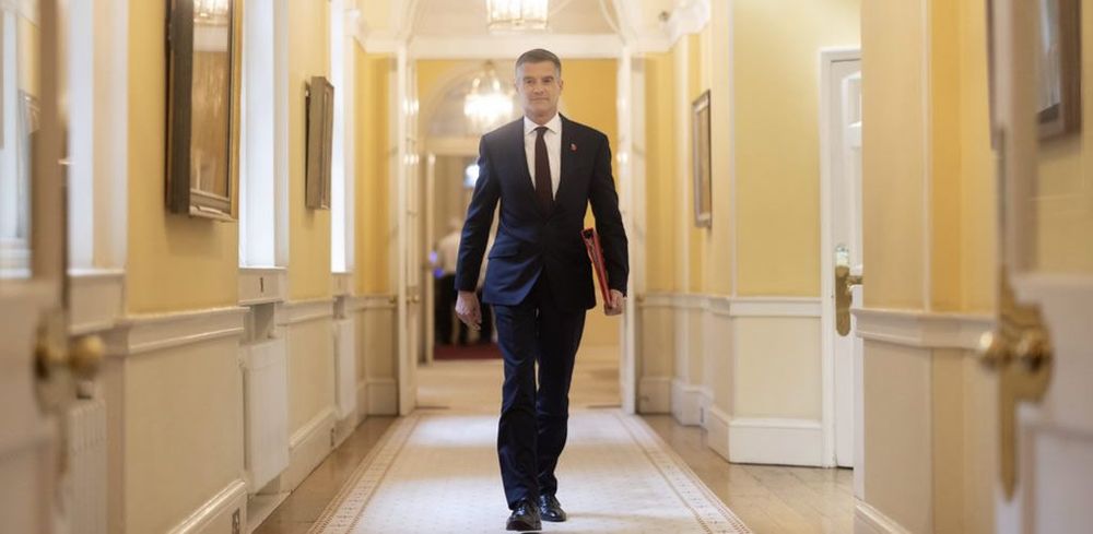 The government debunked a 15-minute city conspiracy... then endorsed it post image