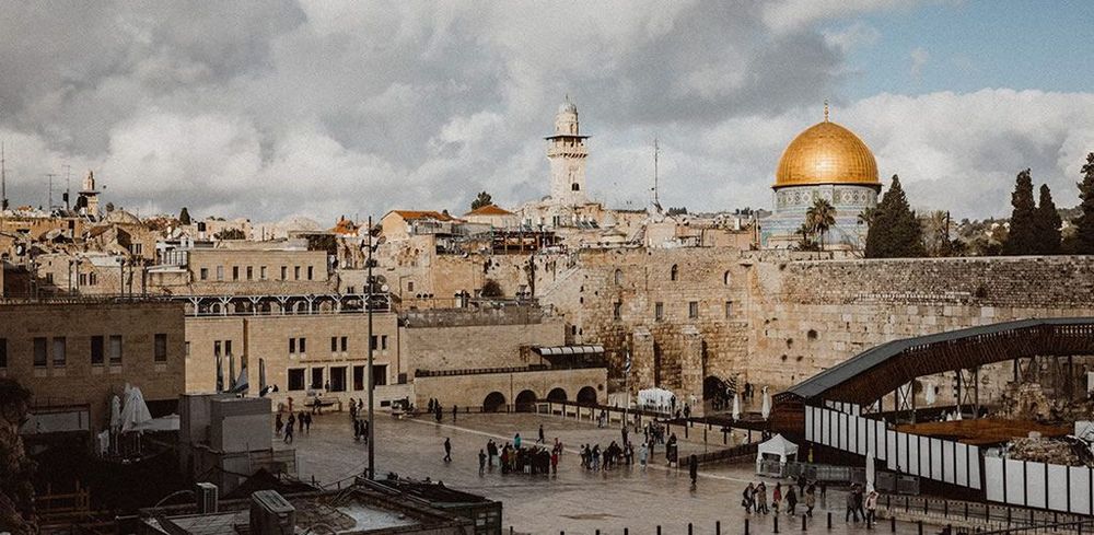 An Israeli novelist on being a good mother and empathetic in hard times post image