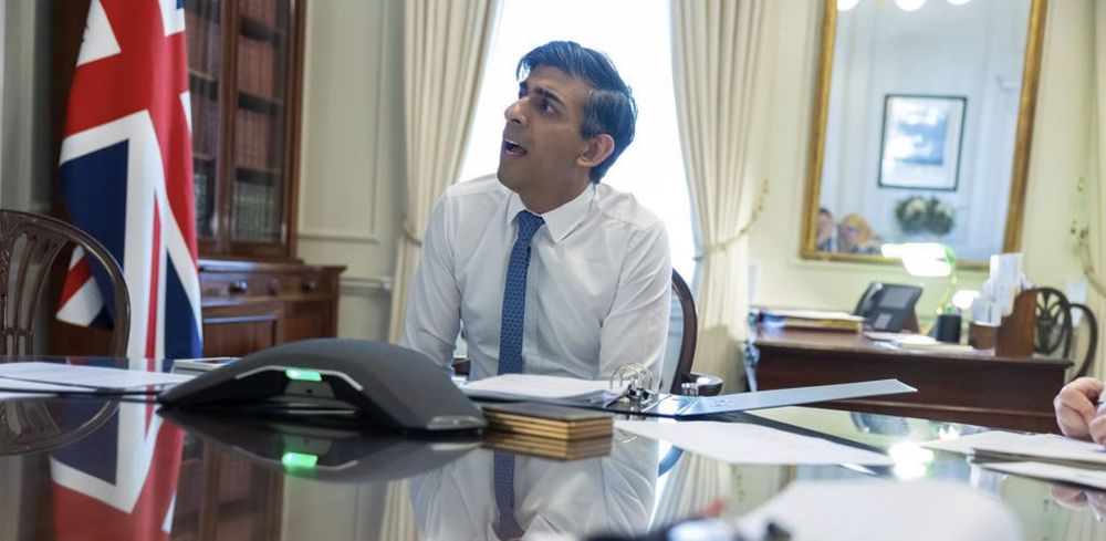 Britain’s cosplay with warships and suchlike in the eastern Mediterranean post image