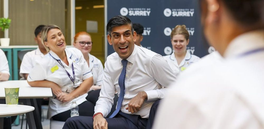 Doubts emerge over NHS contracts and PM’s helicopter ride post image