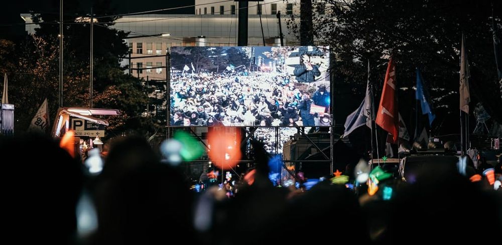 K-pop hits become anthems of South Korea’s protests against President Yoon post image