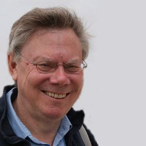 Stewart Lansley profile image