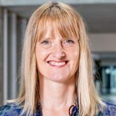 Catherine de Vries profile image