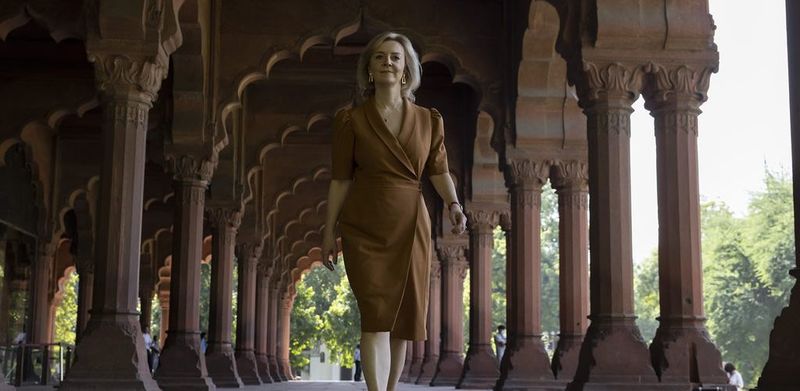 Liz Truss, craving for Vogue and attention. post image