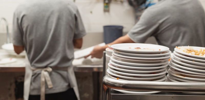 I’ve worked in precarious jobs for more than 10 years – here’s what unions should do to support migrant workers post image