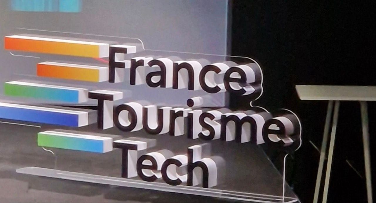 Outsight honored at France Tourism Tech event with award for travel innovation.