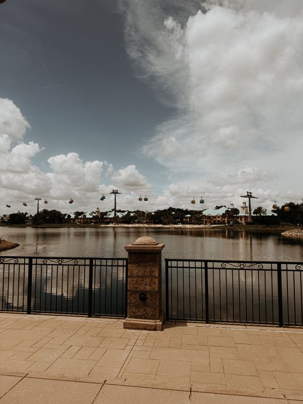 My Honest Thoughts on Disney Transportation: Boats, Monorails & Everything in Between