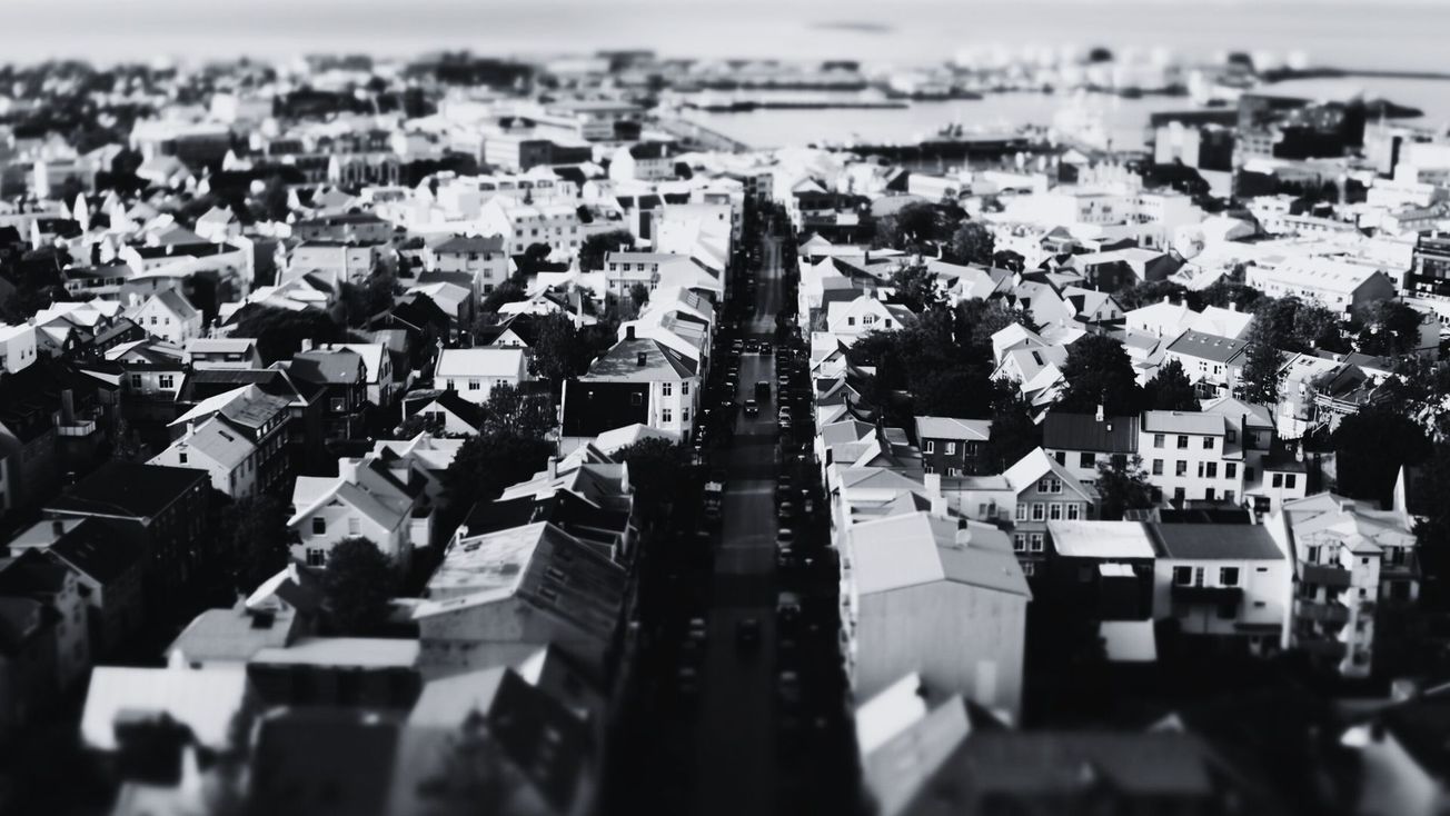 Útlán sjóðanna „taka súrefni úr markaðinum“