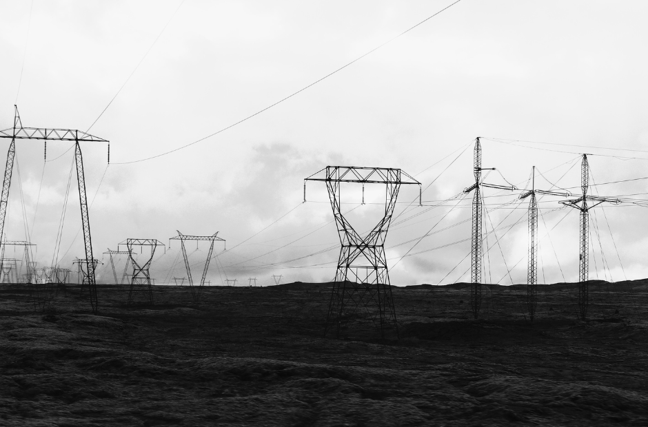 Beina spjótum sínum að Landsneti