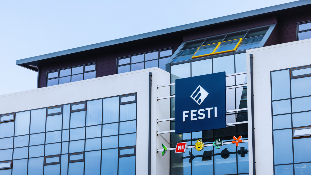 Farsímatölur Festi sýna nærri 11% fækkun ferðamanna