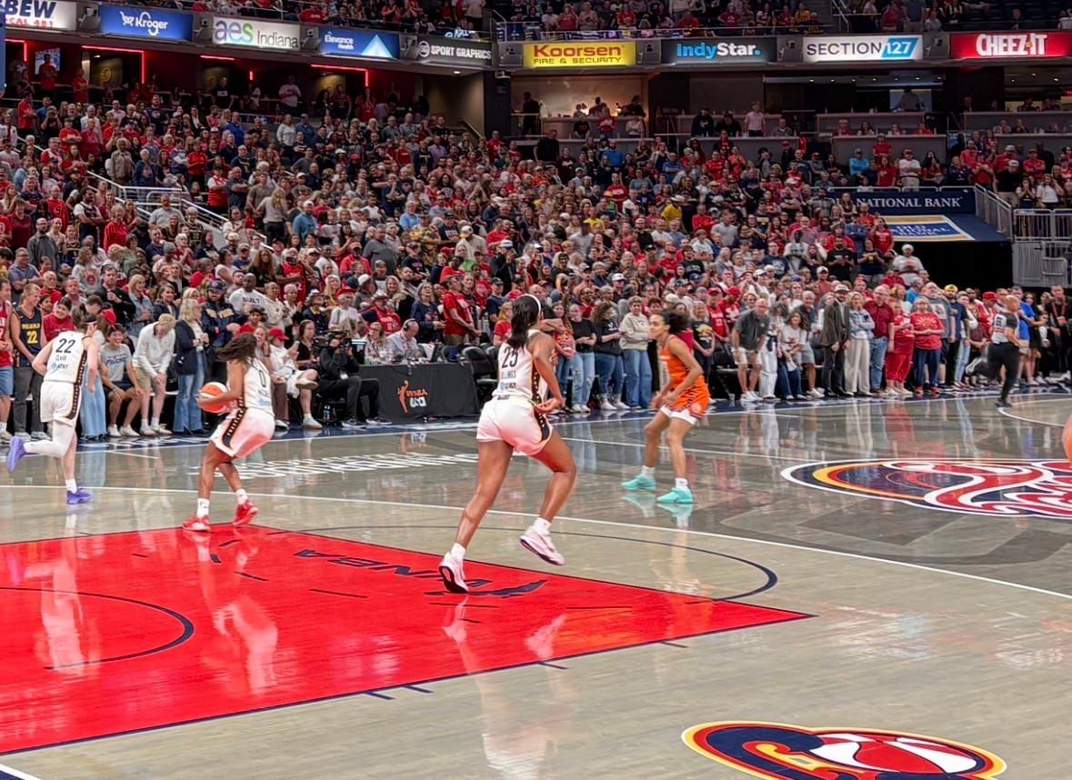 Fever set multiple offensive records in dominant win over Sun: Likes and Dislikes