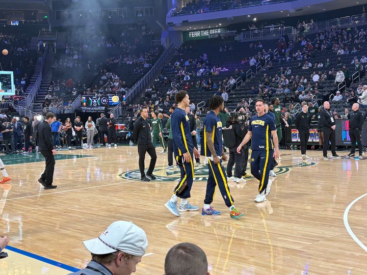 Injured Pacers can't beat Bucks in first Ivica Zubac vs Myles Turner matchup