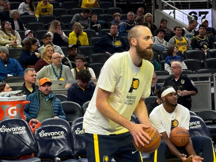 Debrief: Jay Huff played 82 times this season. Can he play better next year?