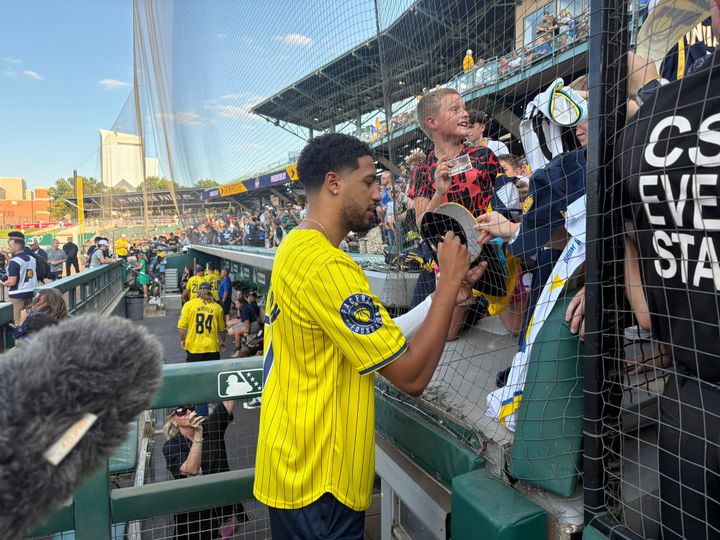 Pacers and Colts raise money for charity at Softball Classic