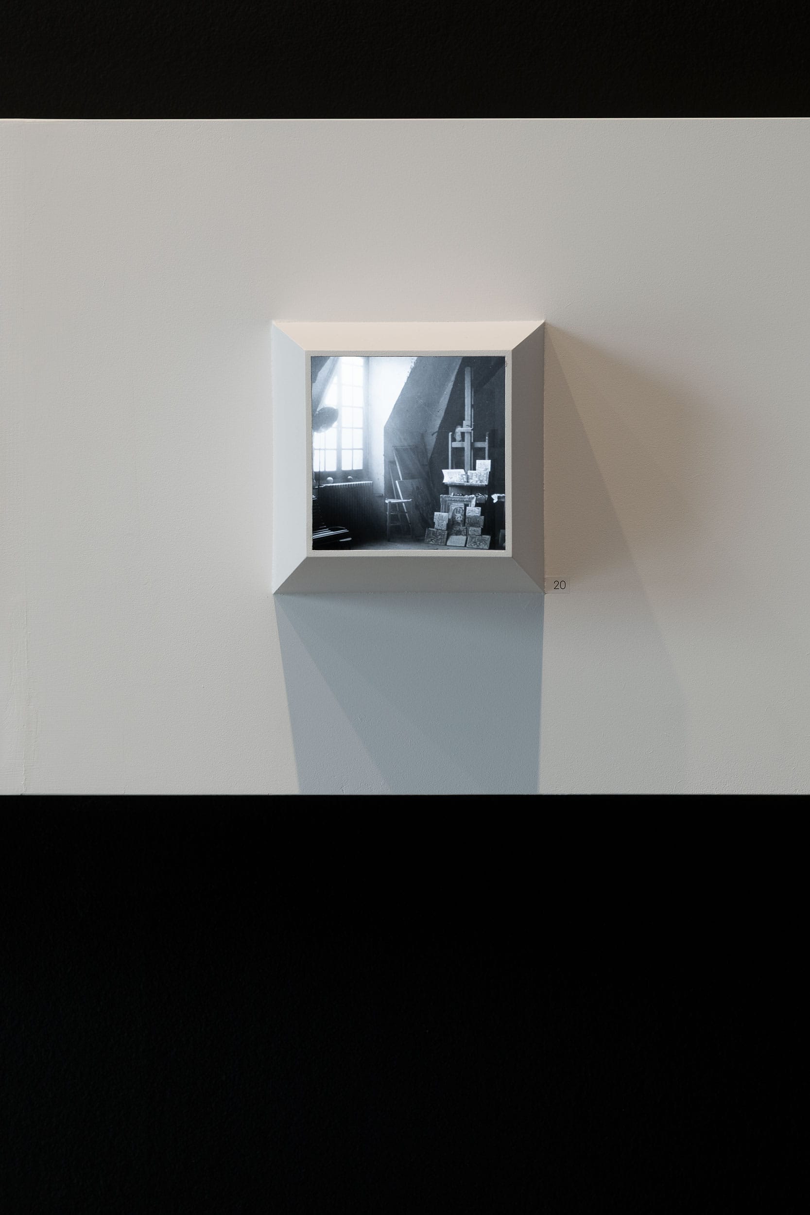 Exhibition design photography box.