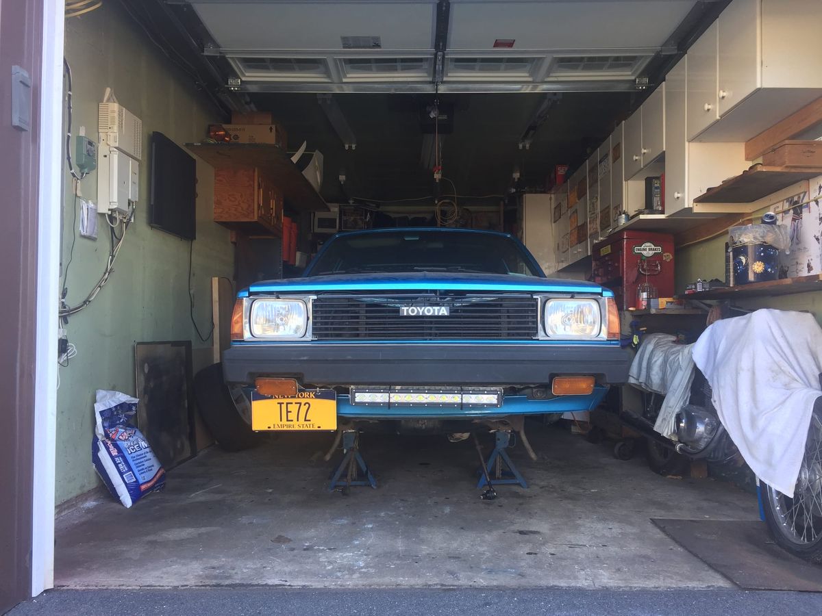 bluesdrivemonster: Front suspension rebuild