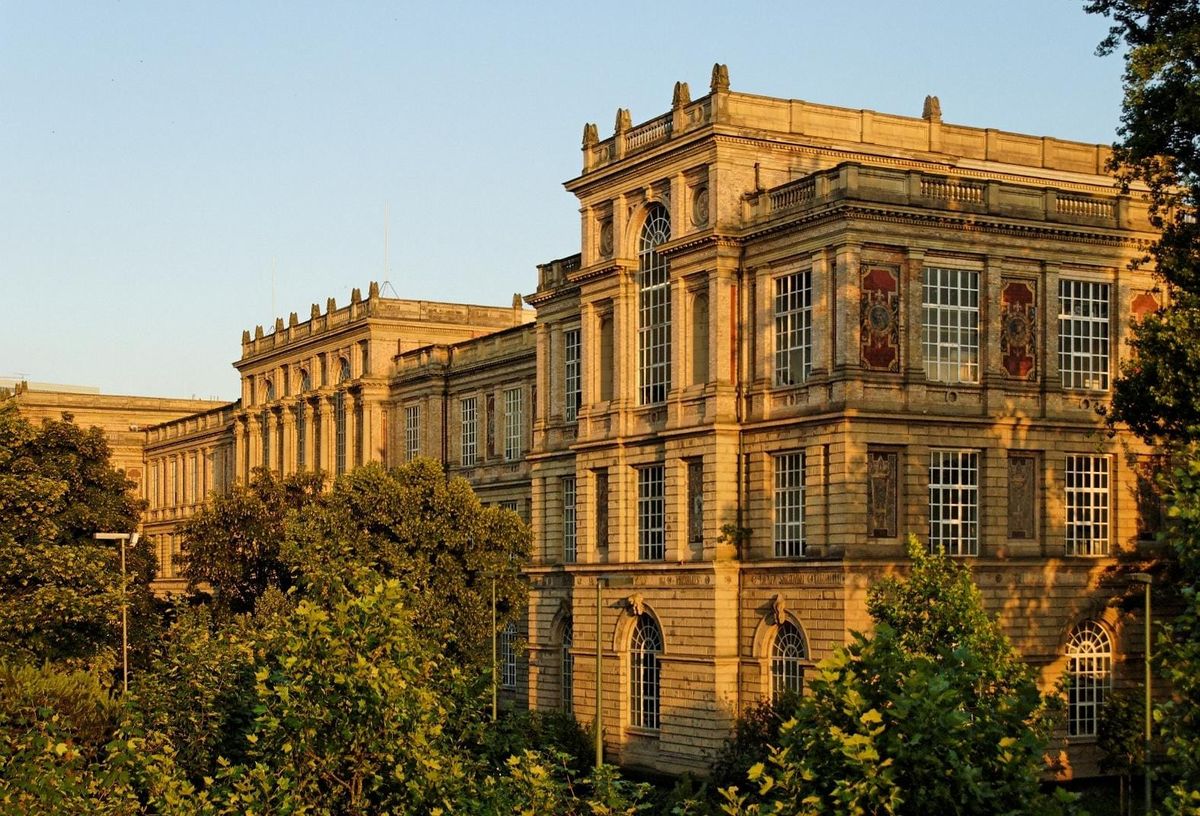 Kunstakademie Düsseldorf Criticized for Basma Al-Sharif Lecture