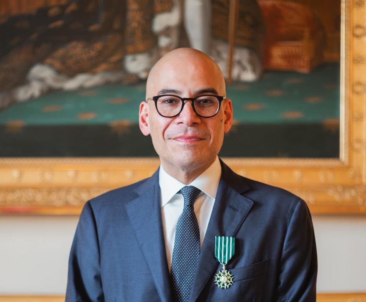 News: Awards & Obituaries