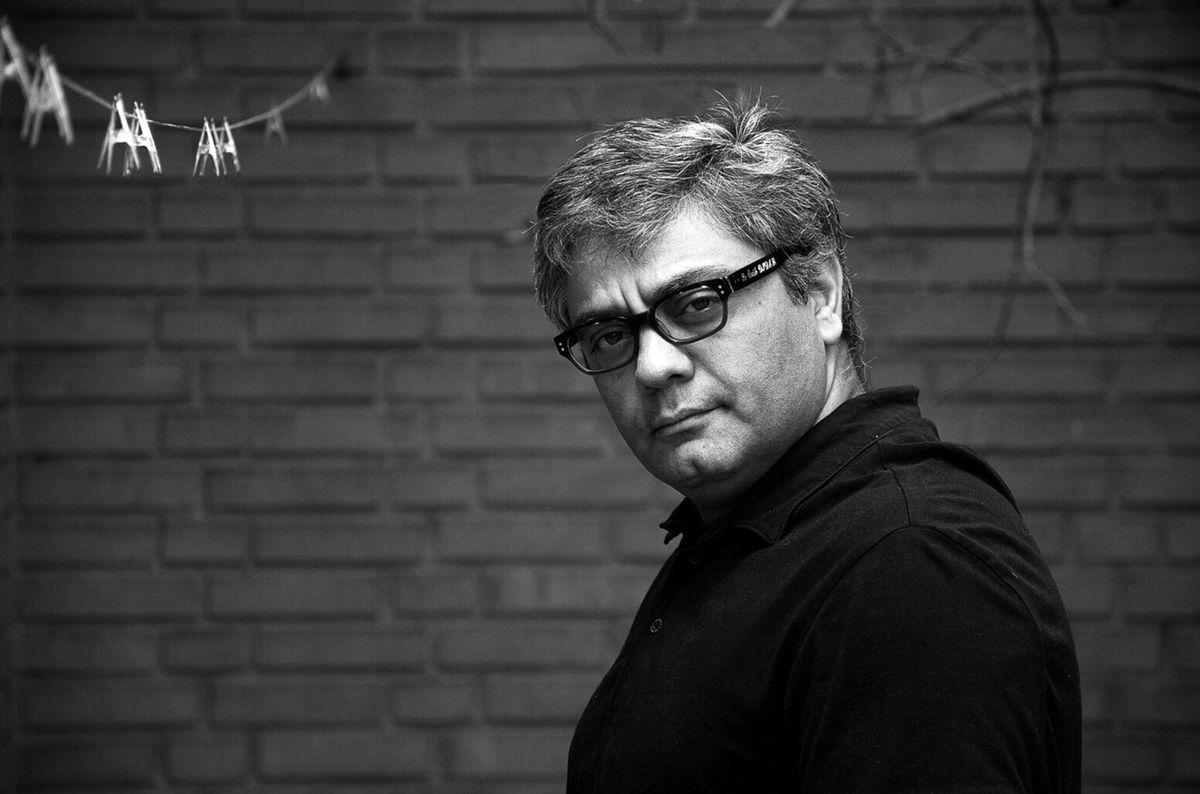 Celebrated Filmmaker Flees Iran After Conviction
