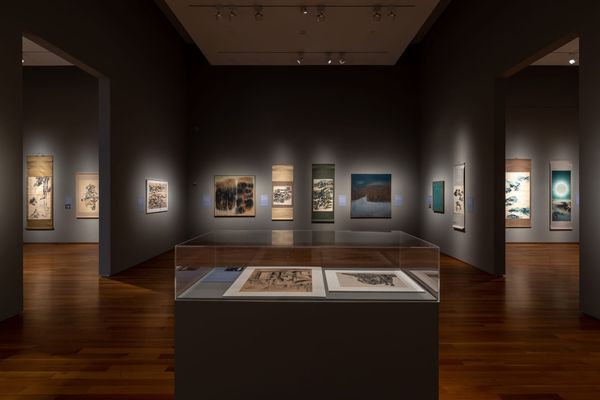 Hung Hsien: Between Worlds