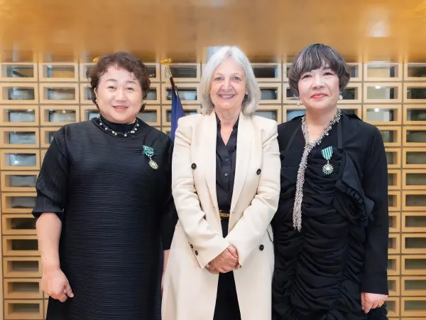 Chiharu Shiota and Mami Kataoka Appointed France’s Order of Arts and Letters