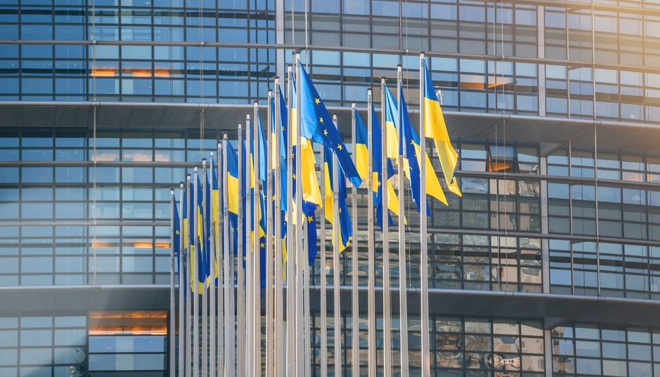 Only Friends E09 – Security Guarantees