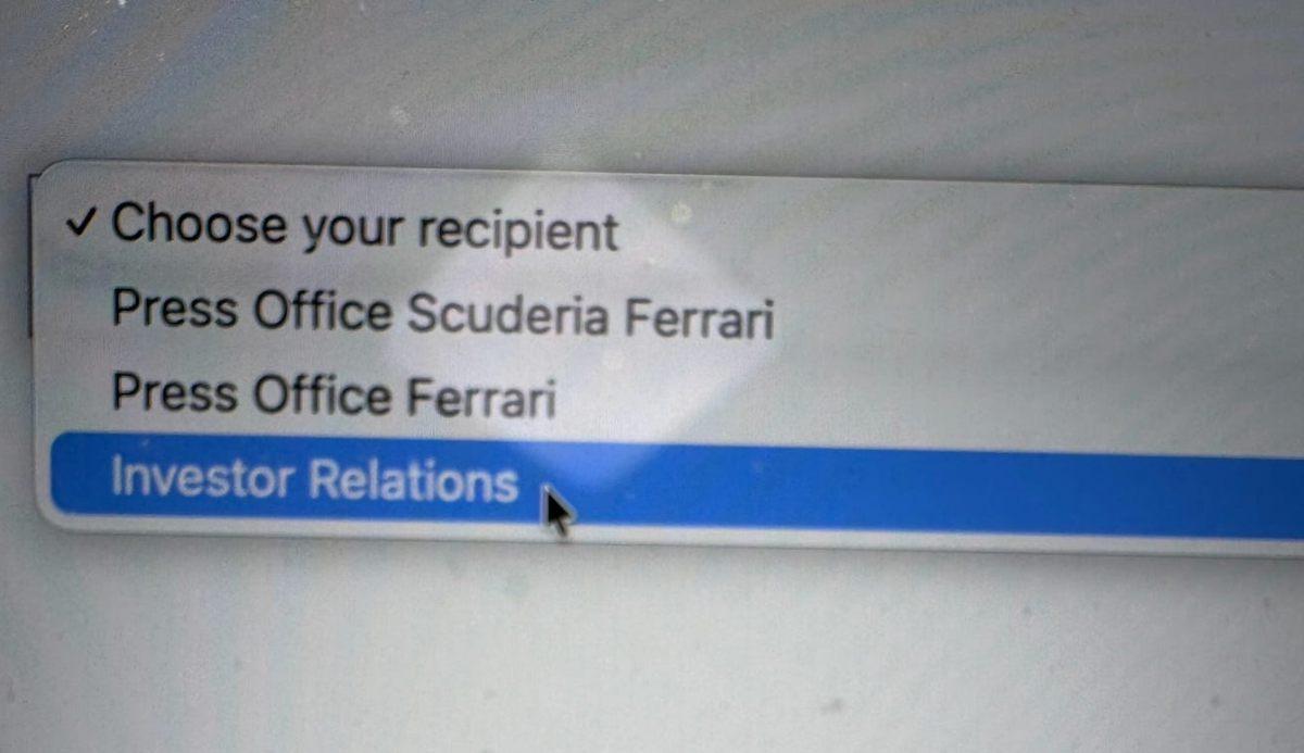 Opus nr. 563 - Badanta lui Piero Ferrari, Romina Gingaşu, mǎ amenințǎ proxeneteşte. Dovada cǎ a fost implicatǎ în dosarul curvelor de lux. Le-am scris celor din board-ul Ferrari.