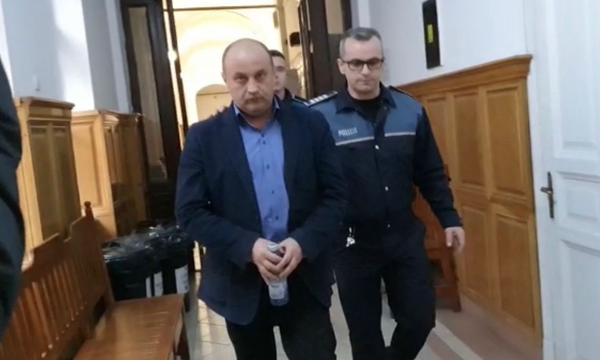 Gheorghe Flutur are transpirații reci! Vicepreședintele Consiliului Județean Suceava, arestat preventiv pentru MITĂ și TRAFIC de INFLUENȚĂ