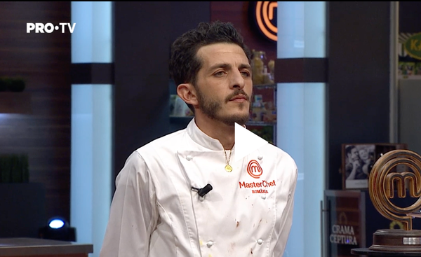 Scandal la MASTERCHEF. Fotografia șocantă care arată că PRO TV își bate joc de concurs și de români! O finală frauduloasă?