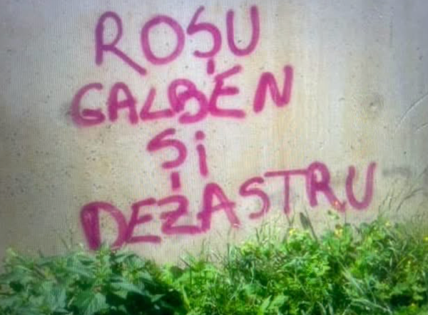 Opus nr. 688 - Roşu, galben şi dezastru. Terenul primarului din Alba-Iulia, la zece metri de parcul edificat de primarul din Alba-Iulia. Orange Romania are ca şef un gangster cu cǎciulǎ de pǎr