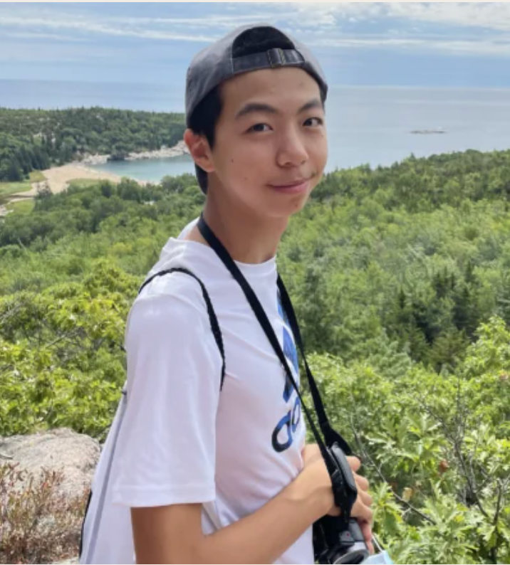 Falls Church Teen Awarded $25,000 Scholarship for Developing Nanoparticle Coating Technique