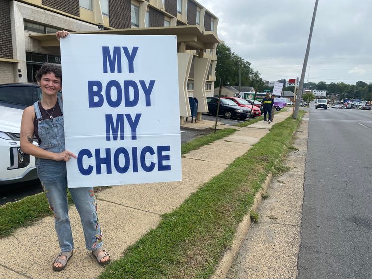 Protesters Outside Falls Church Healthcare Center Delineate Opposing Views on Abortion