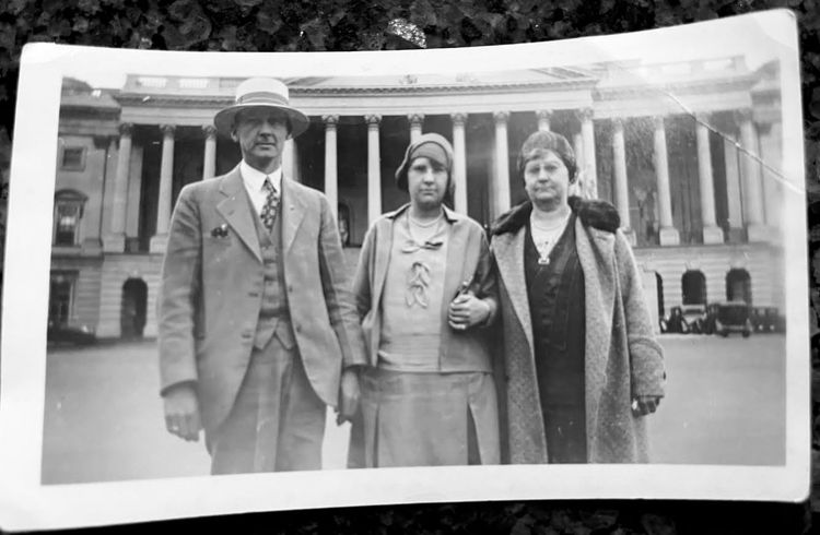 Old School: The Happy Couple