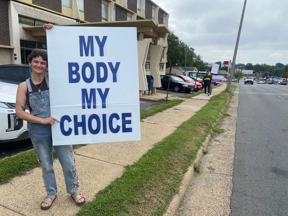 Protesters Outside Falls Church Healthcare Center Delineate Opposing Views on Abortion