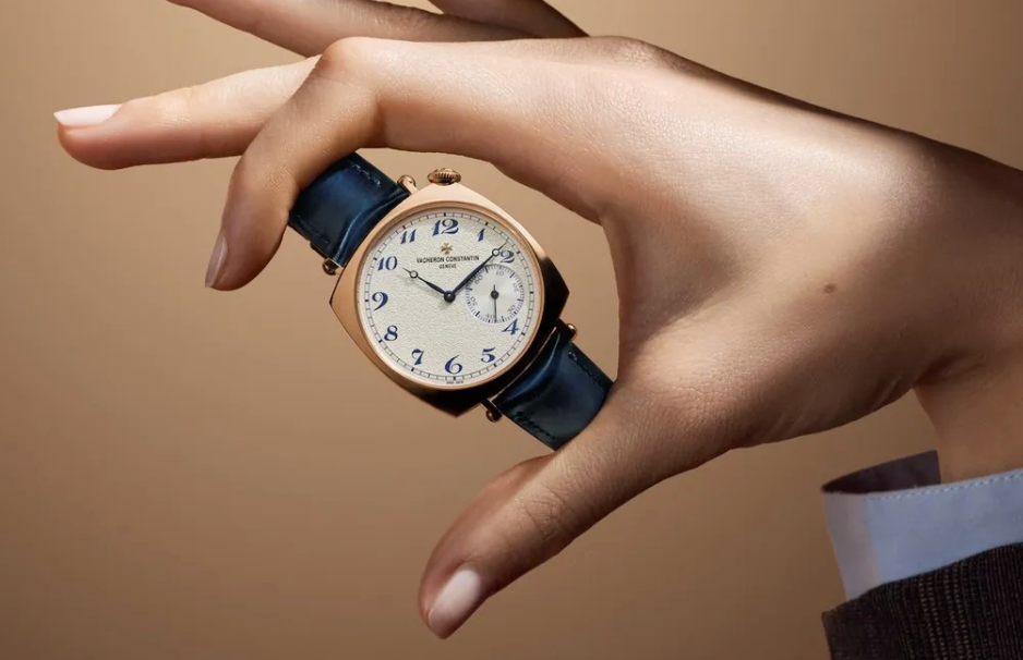 Vacheron Constantin Historiques American 1921: New Dial Color and Two Case Sizes