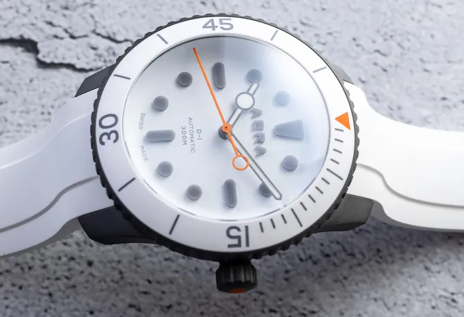Aera x Todd Snyder D‑1 Diver Whiteout Watch Review