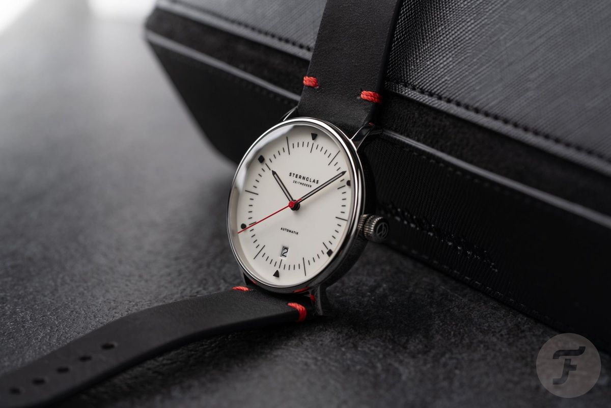 Sternglas Celebrates 10 Years with the Colorful Naos Automatik Bauhaus X Edition