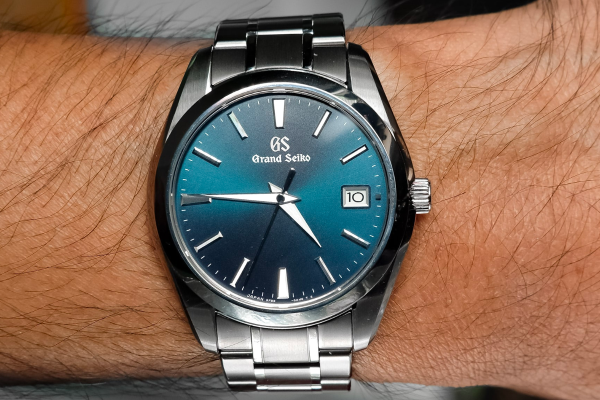 Grand Seiko Quartz vs Mechanical: Our Final Choice After Testing Both