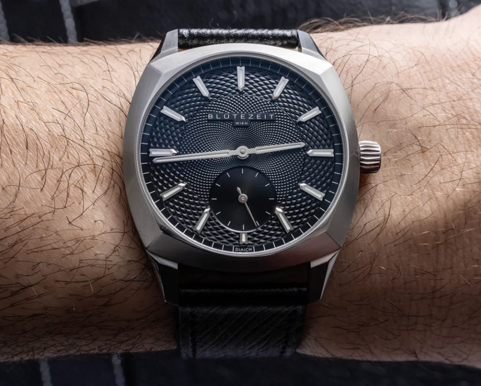 Blütezeit No. 2 Watch Review: A Viennese Brand with Fully European Production