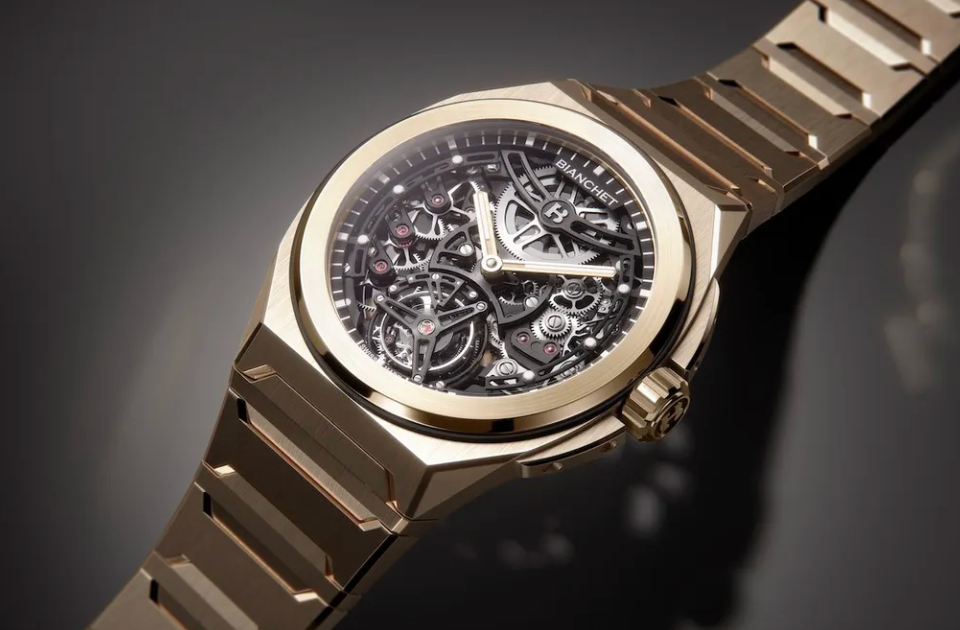 Bianchet Rotondo UltraFino Gold – Warmth Against Shadow