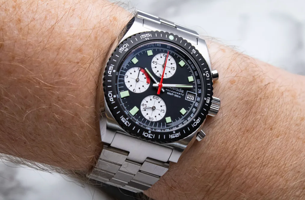 Nivada Grenchen Autochron Mecaquartz Review: Vintage‑Style Fun for the Money