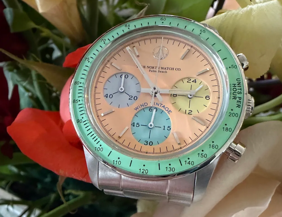Hands-On Review of the Wind Vintage × True North Dreamsicle Watch Presented to the Pope