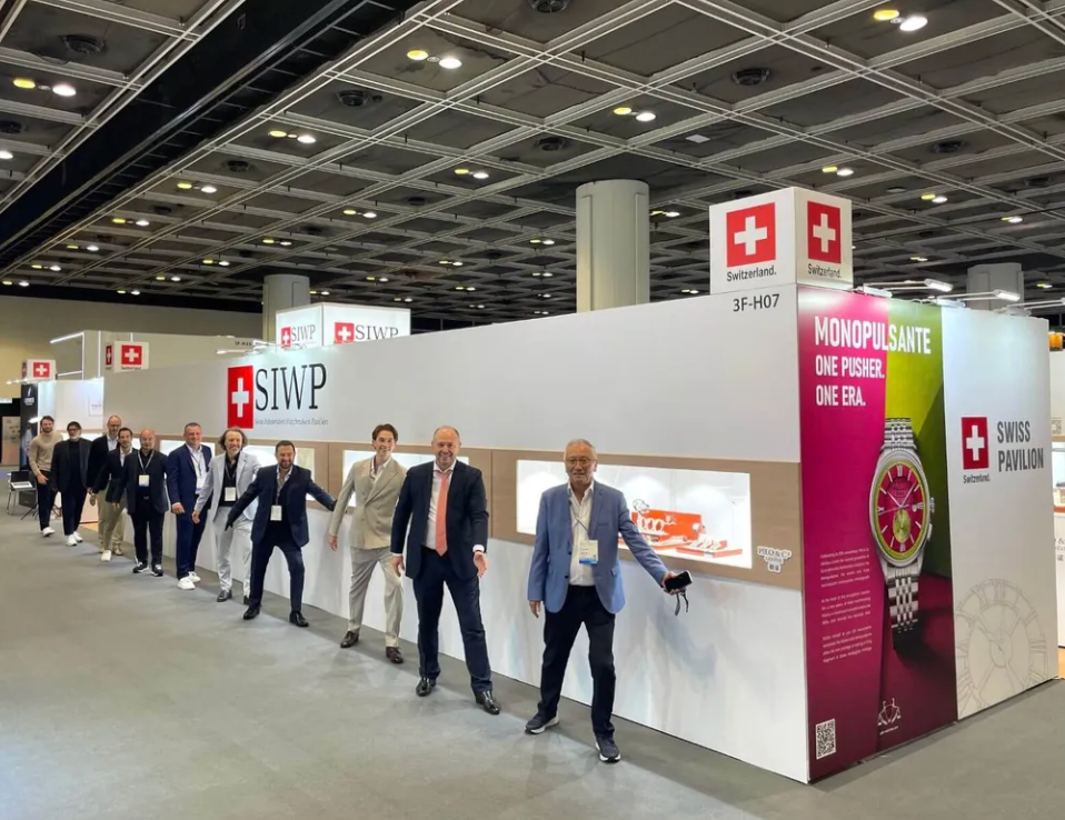 Hong Kong – The Lingering Fair