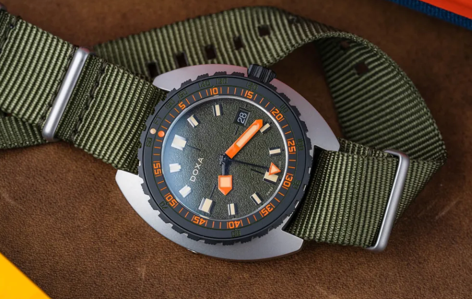 First Doxa Review: Sub 300 Beta “Frogger” Collaboration Watch
