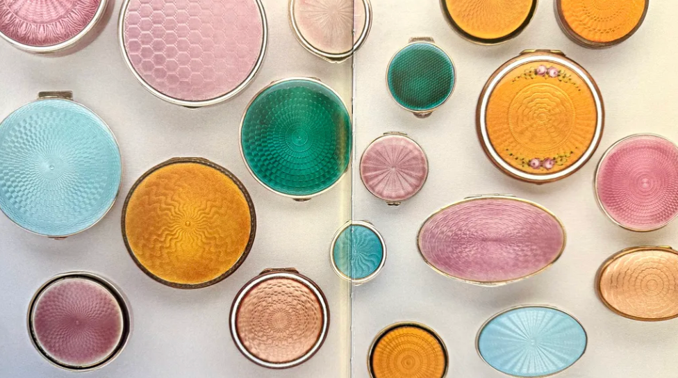 Reading Time at HSNY – Through the Melting Glass
