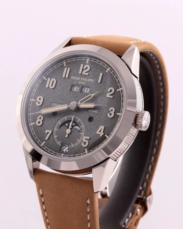 BuyingTime at Auction - 2025 Patek Philippe Complications Annual Calendar Travel Time 41MM Grey Dial Leather Strap (5326G-001)